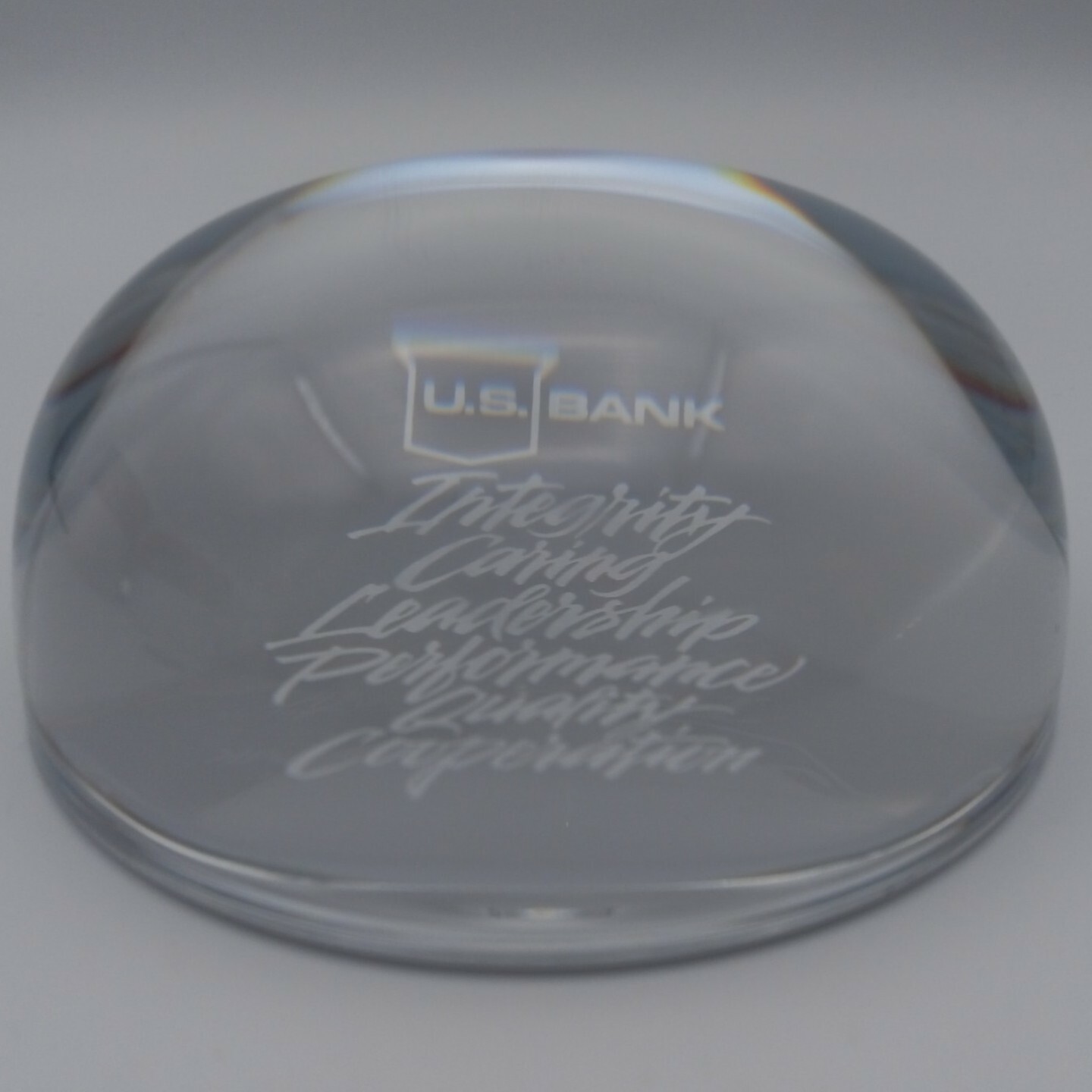 US Bank Glass Paperweight Advertising Desk Decor Bancorp Oregon Minnesota *M$