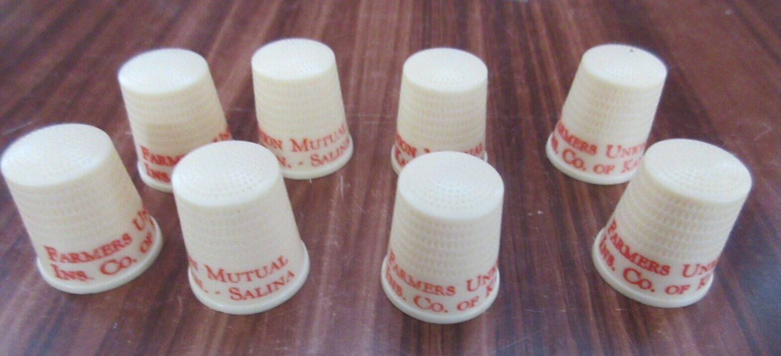 8 Vtg Farmers Union Mutual Insurance Plastic Thimble Salina Kansas KS