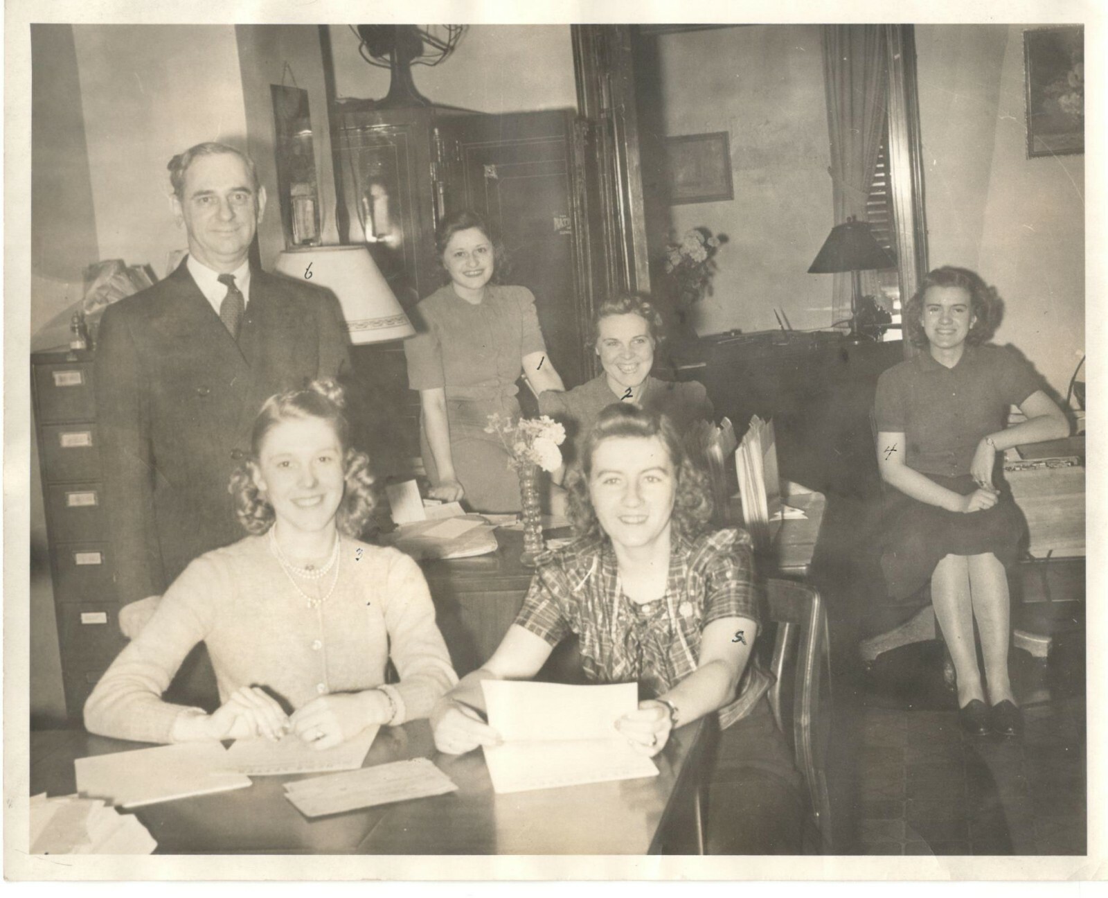 1941 – Watt Insurance Agency Staff Picture & Card, Keith Building, Cleveland OH