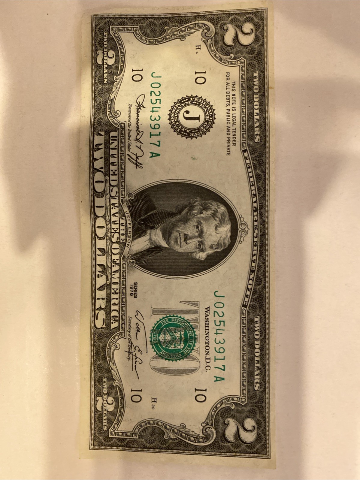 $2 Bill. Perfect Condition. Not Circulated. Crisp and new. JO2543917A Four 10s.