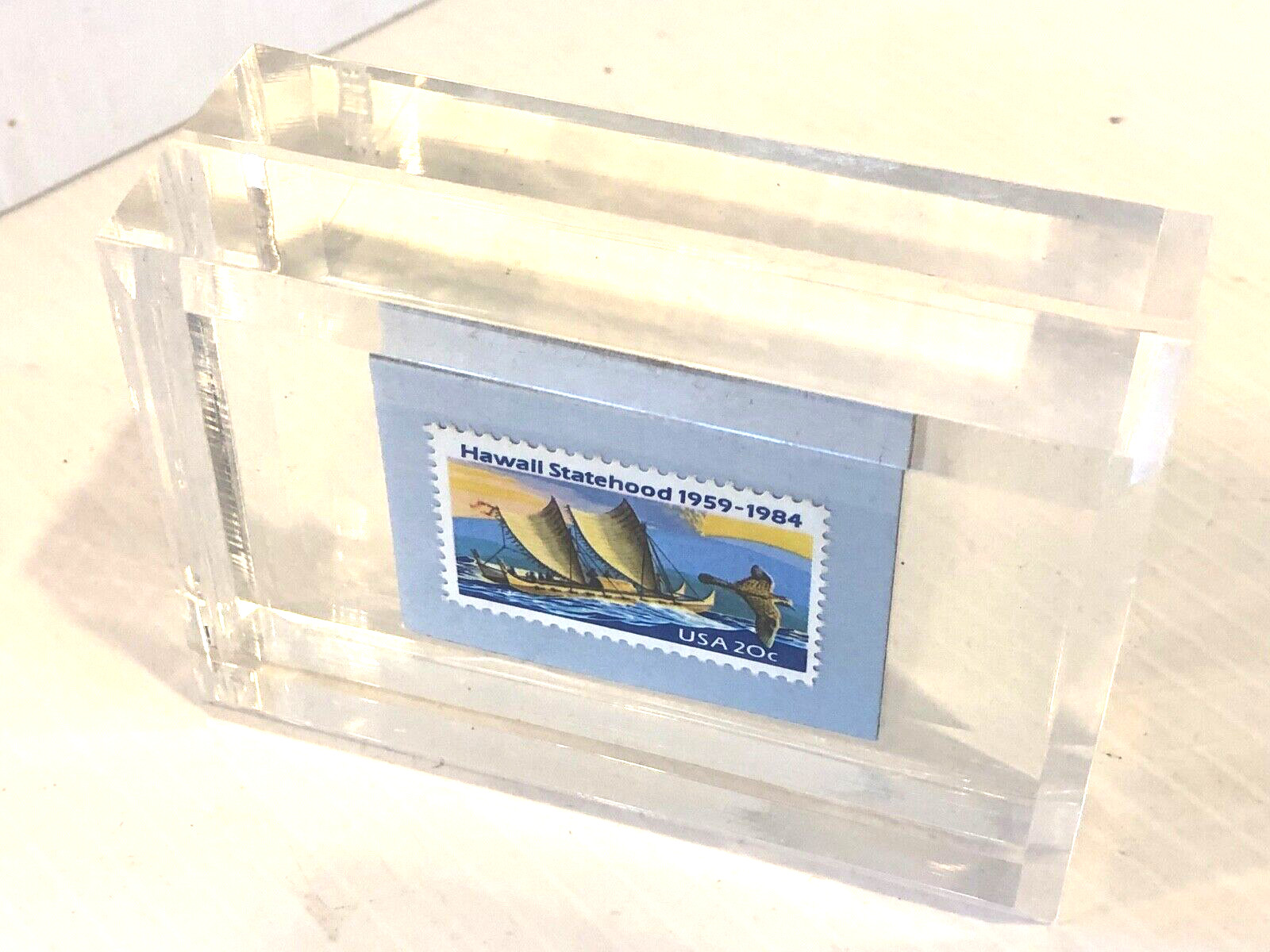Vintage GRUNTAL & CO. Paper Weight Kapalua ’95 Hawaii Statehood Stamp In Lucite