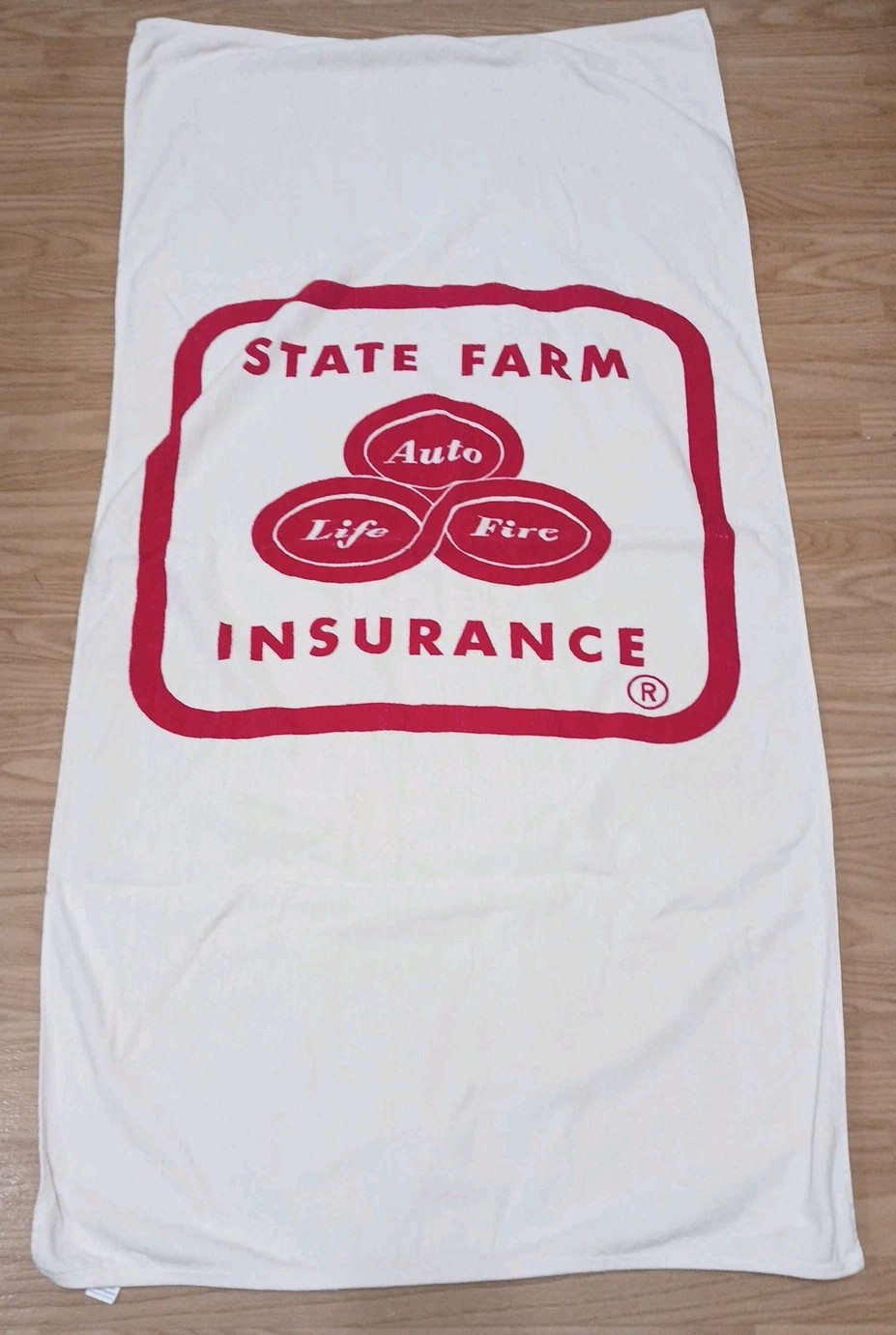 STATE FARM INSURANCE Beach Towel Red & White 100% Cotton