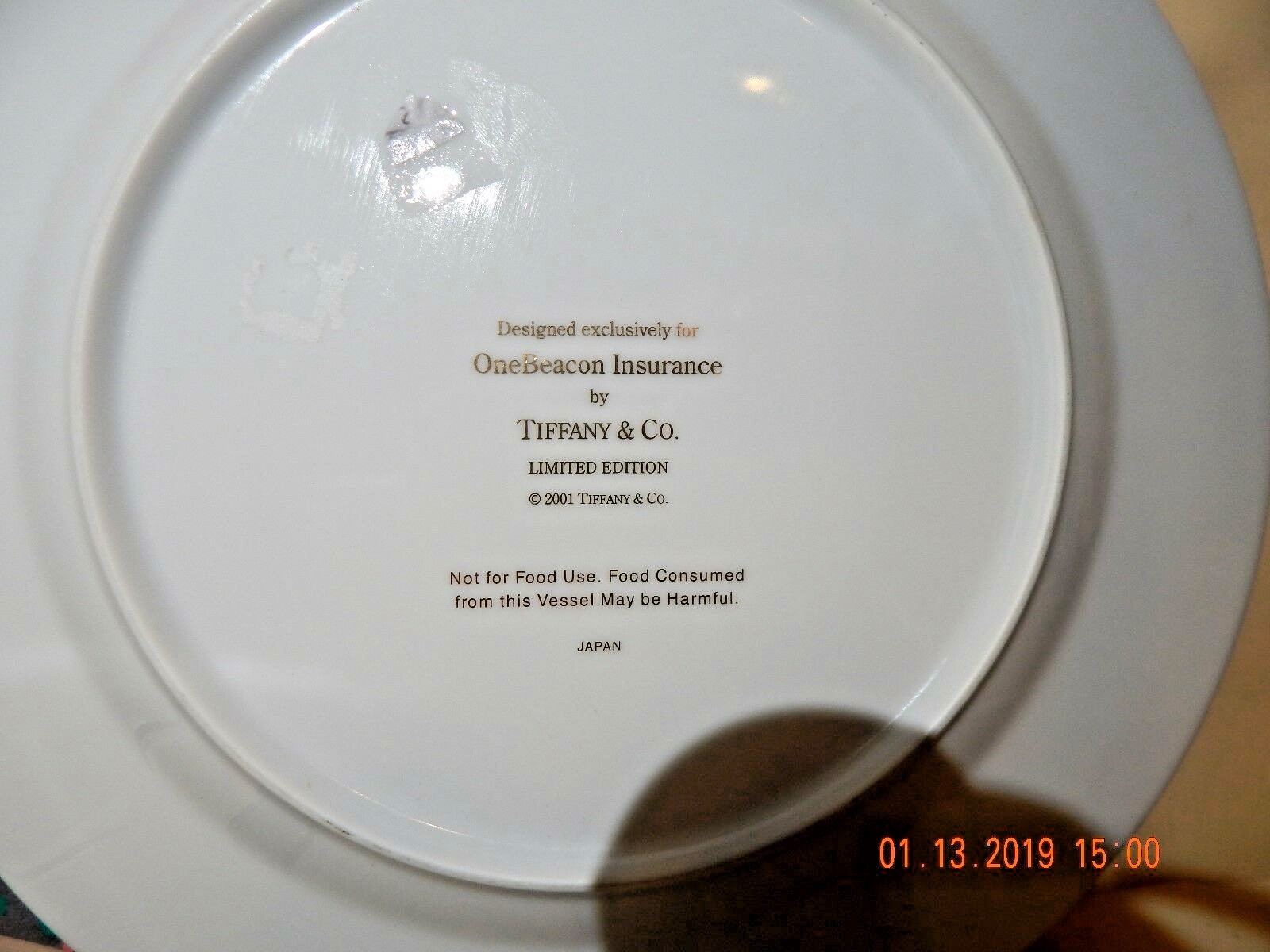 TIFFANY PLATE , HAND IN HAND SOCIETY , ONE BEACON INSURANCE – MADE IN JAPAN , 20