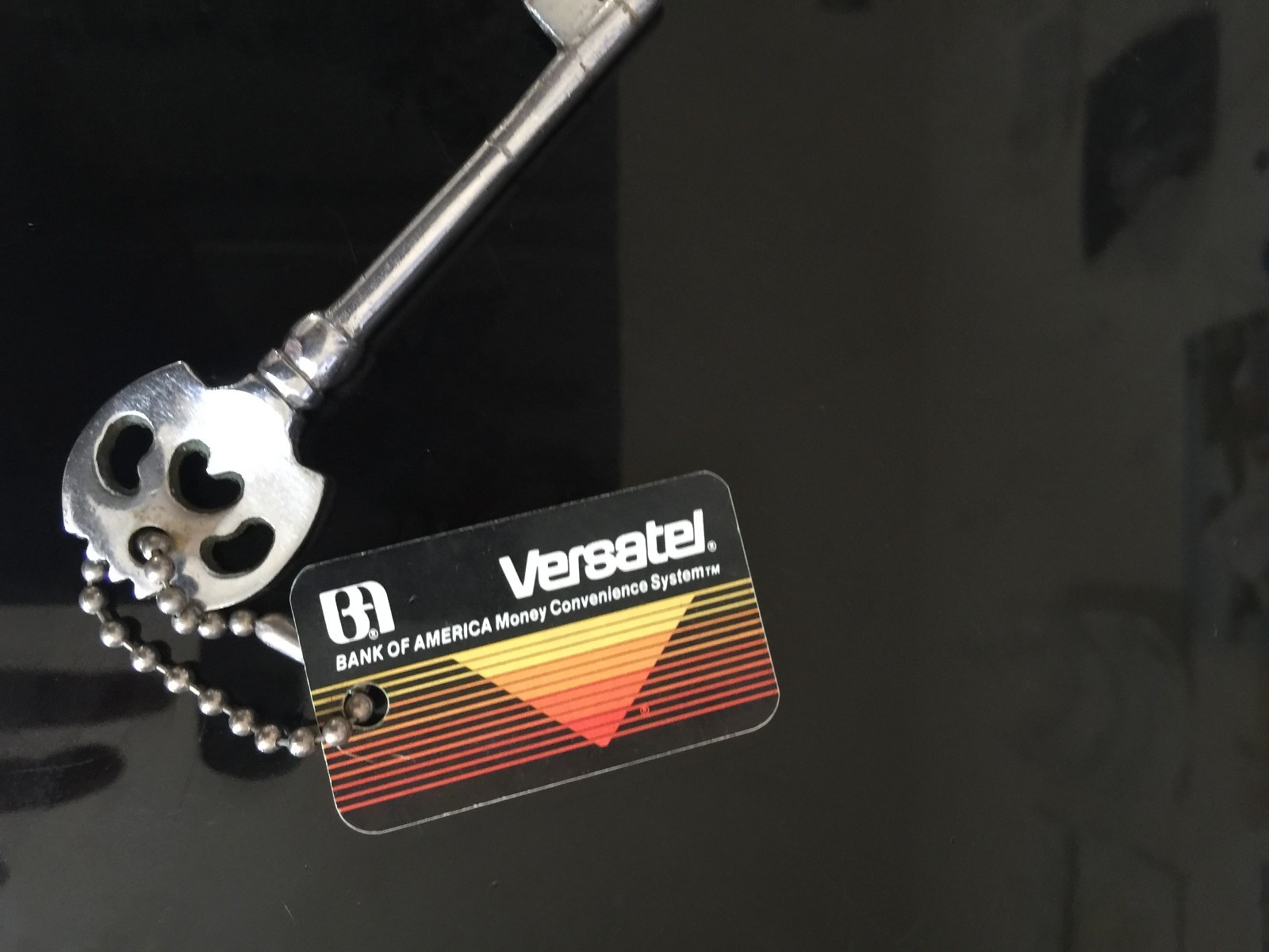 Vintage Bank of America Versatel Key Chain Keychain Money + Key System ATM