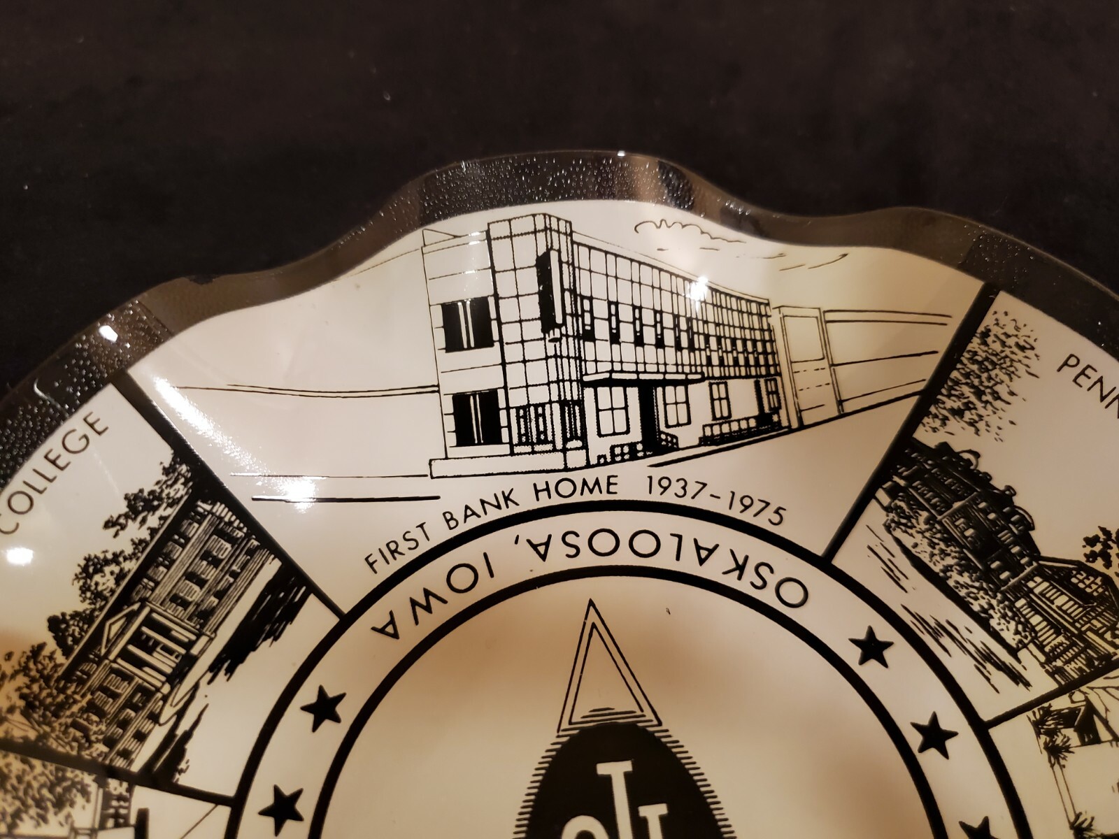 Vintage1975 Oskaloosa Iowa Trust and Savings Bank Blue Candy Glass Trinket Dish