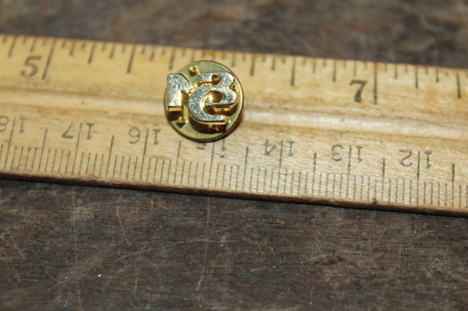 Vintage Nashville Bank of Commerce Pin Gold Tone