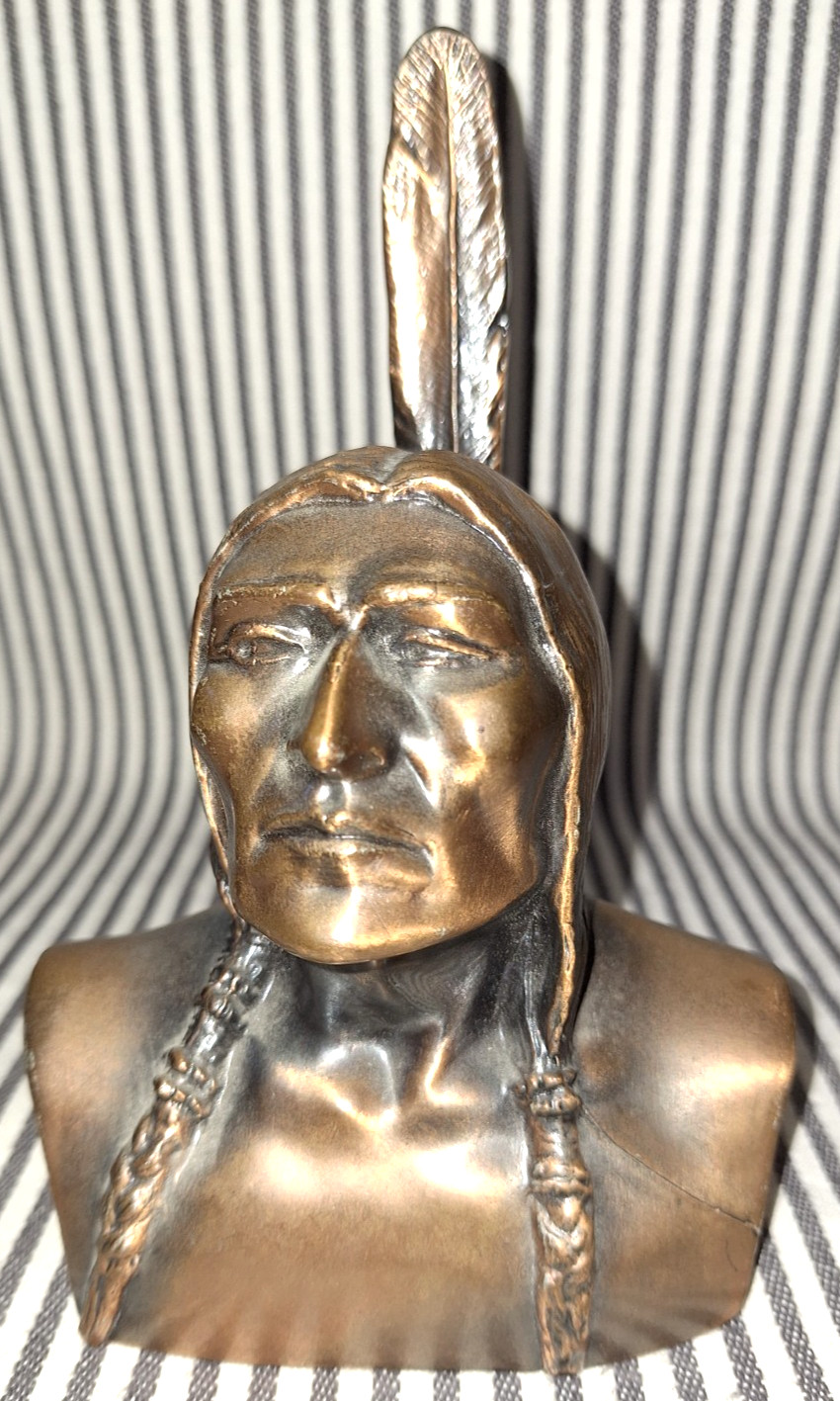 LOT OF 2 SET VTG SHAWMUT BANK OF BOSTON NATIVE AMERICAN INDIAN BOOKENDS BANKS