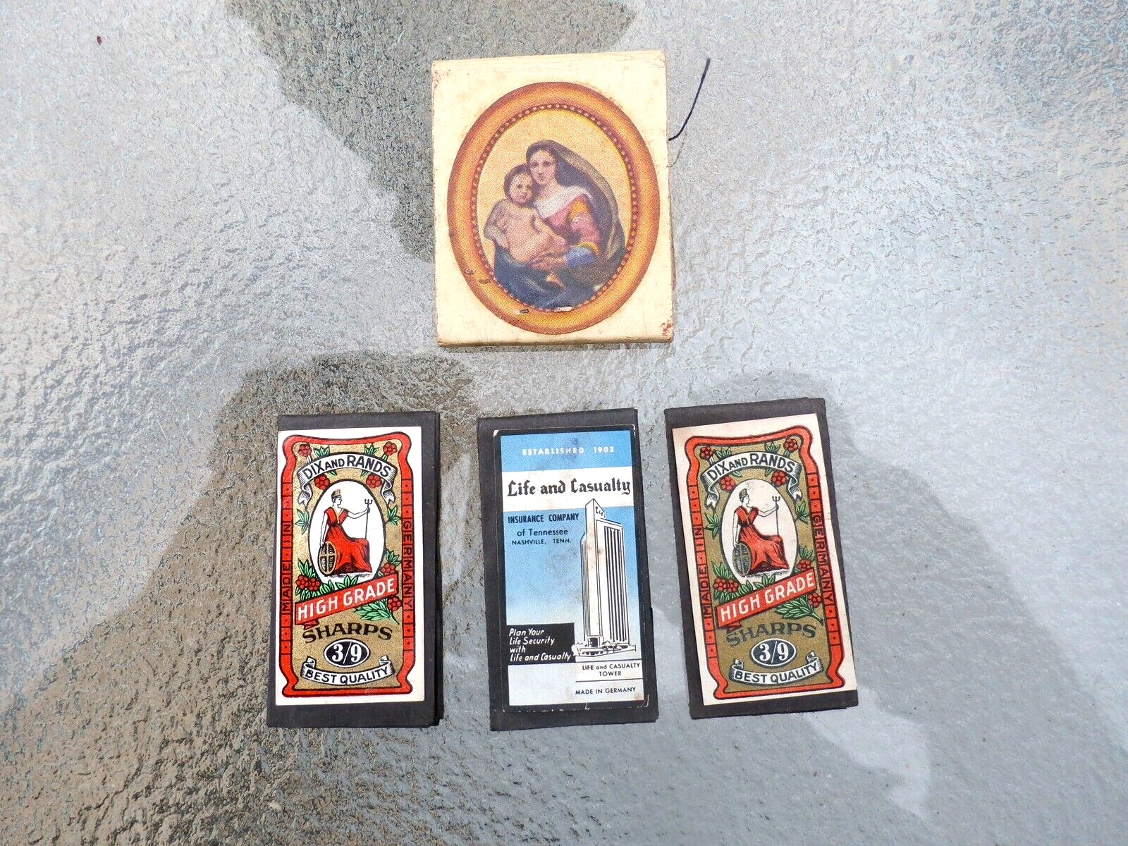 VINTAGE DIX AND RANDS & LIFE AND CASUALTY NEEDLES & A MATCHBOOK TYPE W/SEWING TH