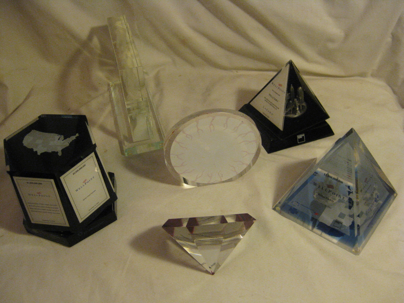 rare WELLPOINT Lynch Bank America billion glass corporate award trophy lot