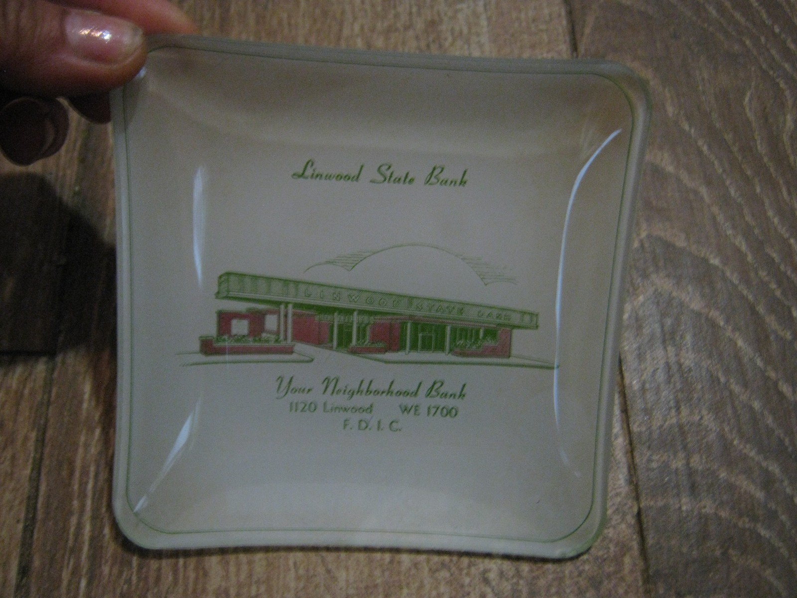 Original Vintage Linwood State Bank Glass Ashtray Your Neighborhood Bank WE 1700