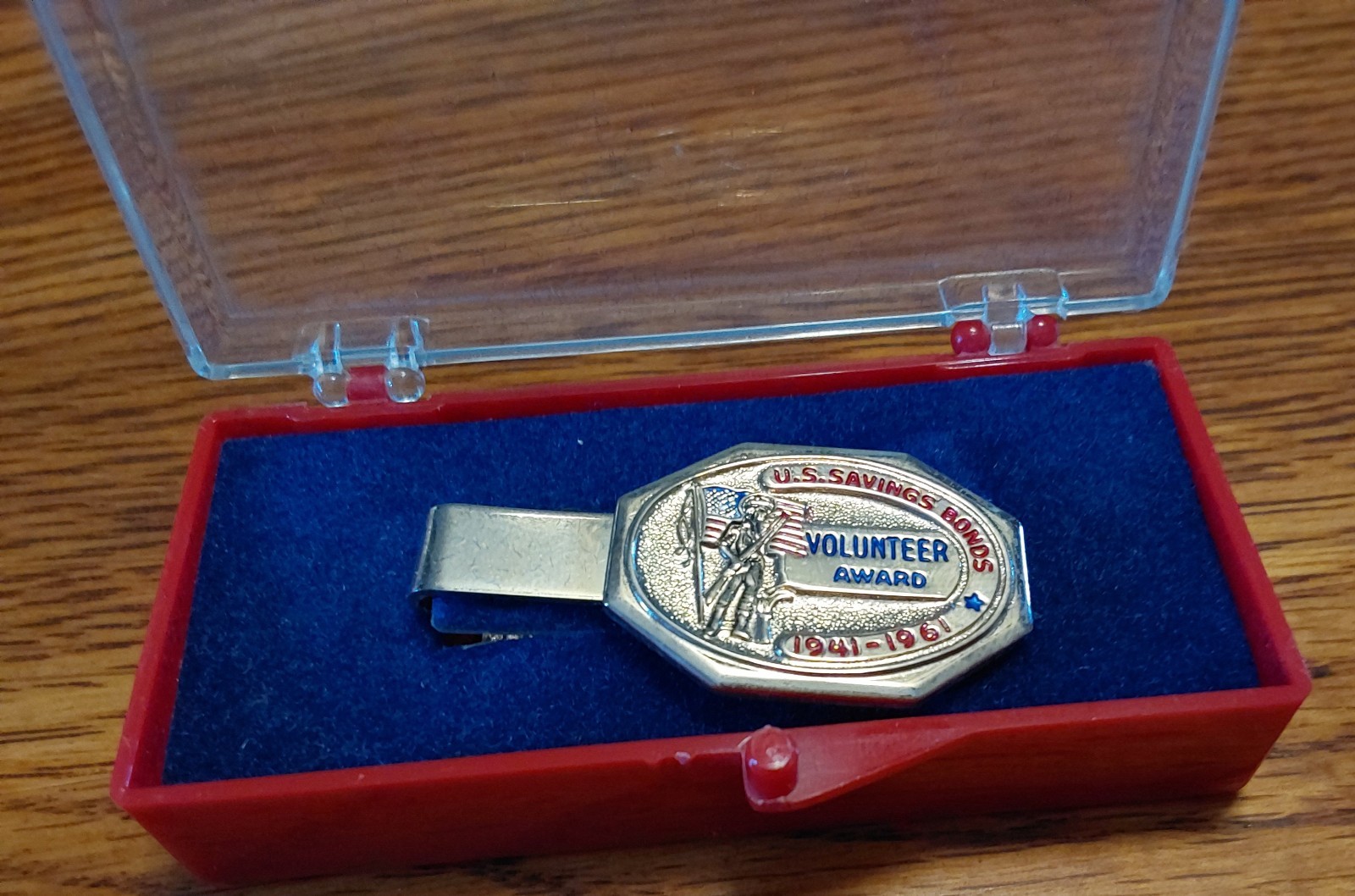 U.S. SAVINGS BONDS 20 YEAR VOLUNTEER AWARD TIE CLIP 1961