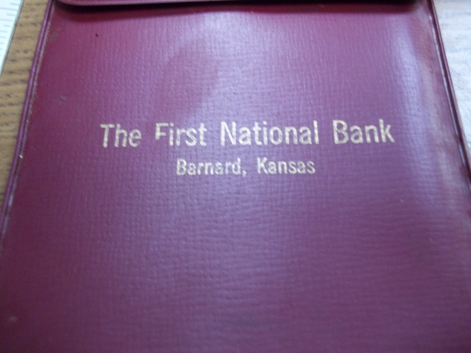VINTAGE MONEY HOLDER WALLET CHECK COVER FIRST NATIONAL BANK BARNARD KANSAS KS