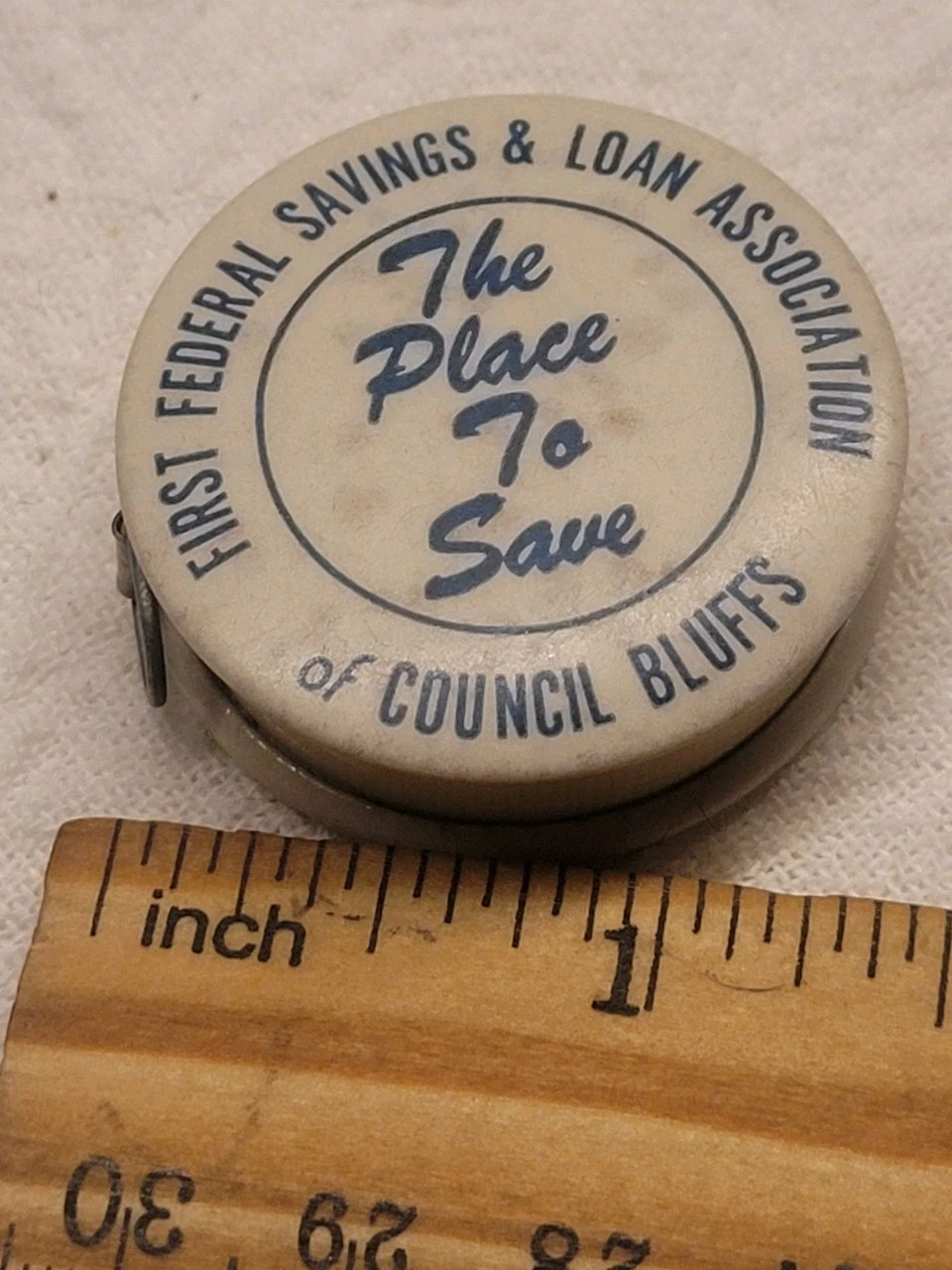 1951 COUNCIL BLUFFS Nebraska FIRST FEDERAL SAVINGS & LOAN CELLULOID TAPE MEASURE