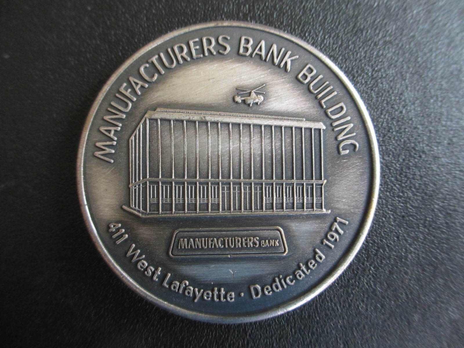 1971 Manufacturers National Bank Detroit Mi.Silver Plate Token Dedication Coin