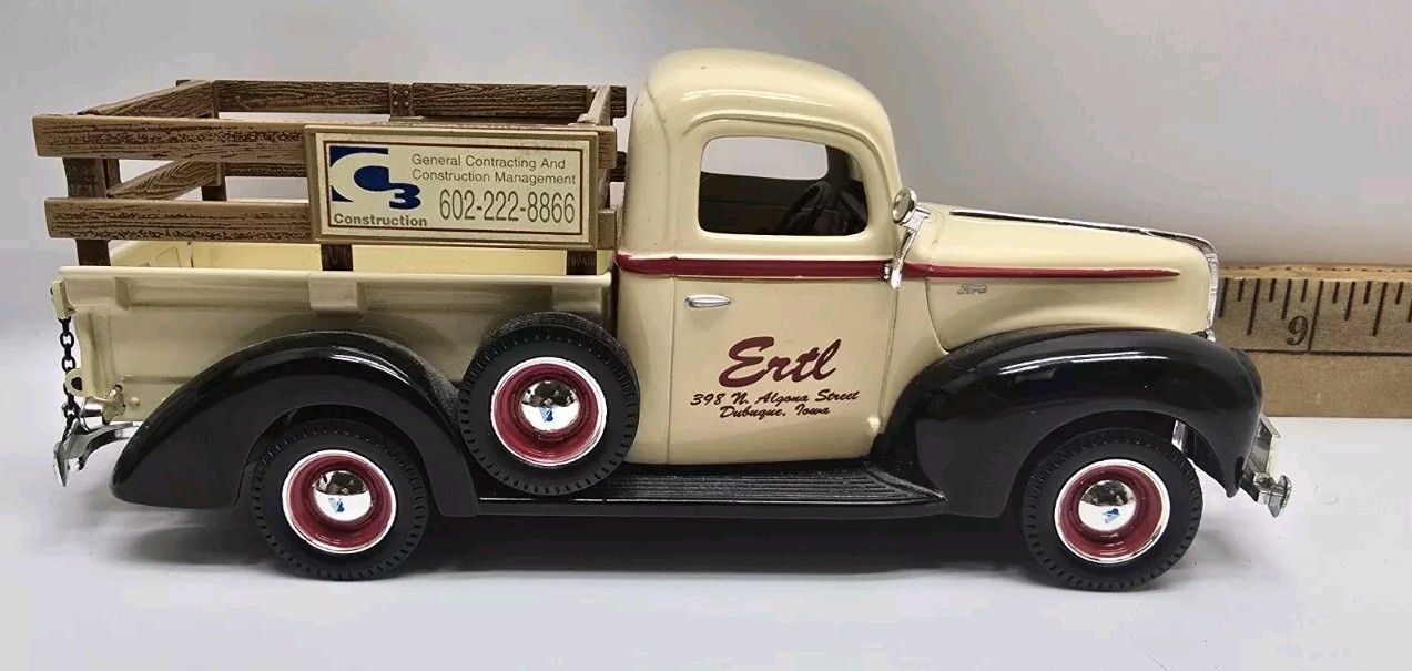 RARE Limited Ed 1995 Ertl Diecast Replica 1940 Ford Pickup Truck – 1:25 – No box