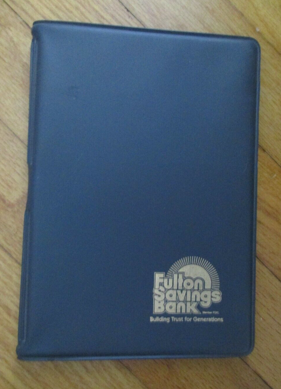 Fulton Savings Bank Pen Vinyl Notepad Paper Portfolio Logo Dark Grey Green NY