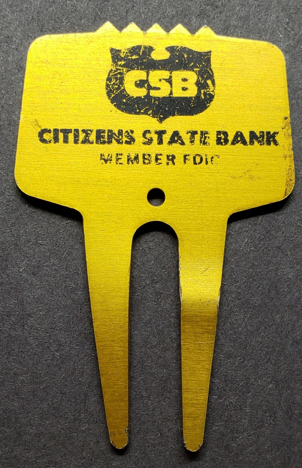 VINTAGE CITIZENS STATE BANK GOLF DIVOT TOOL GOLF GREEN TOOL CSB MEMBER FDIC