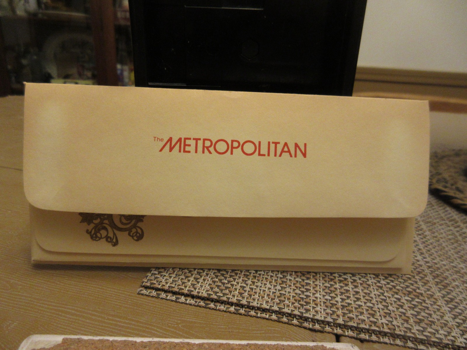 Vintage THE METROPOLITAN (Youngstown, Ohio) BANK MERRY CHRISTMAS GIFT ENVELOPE