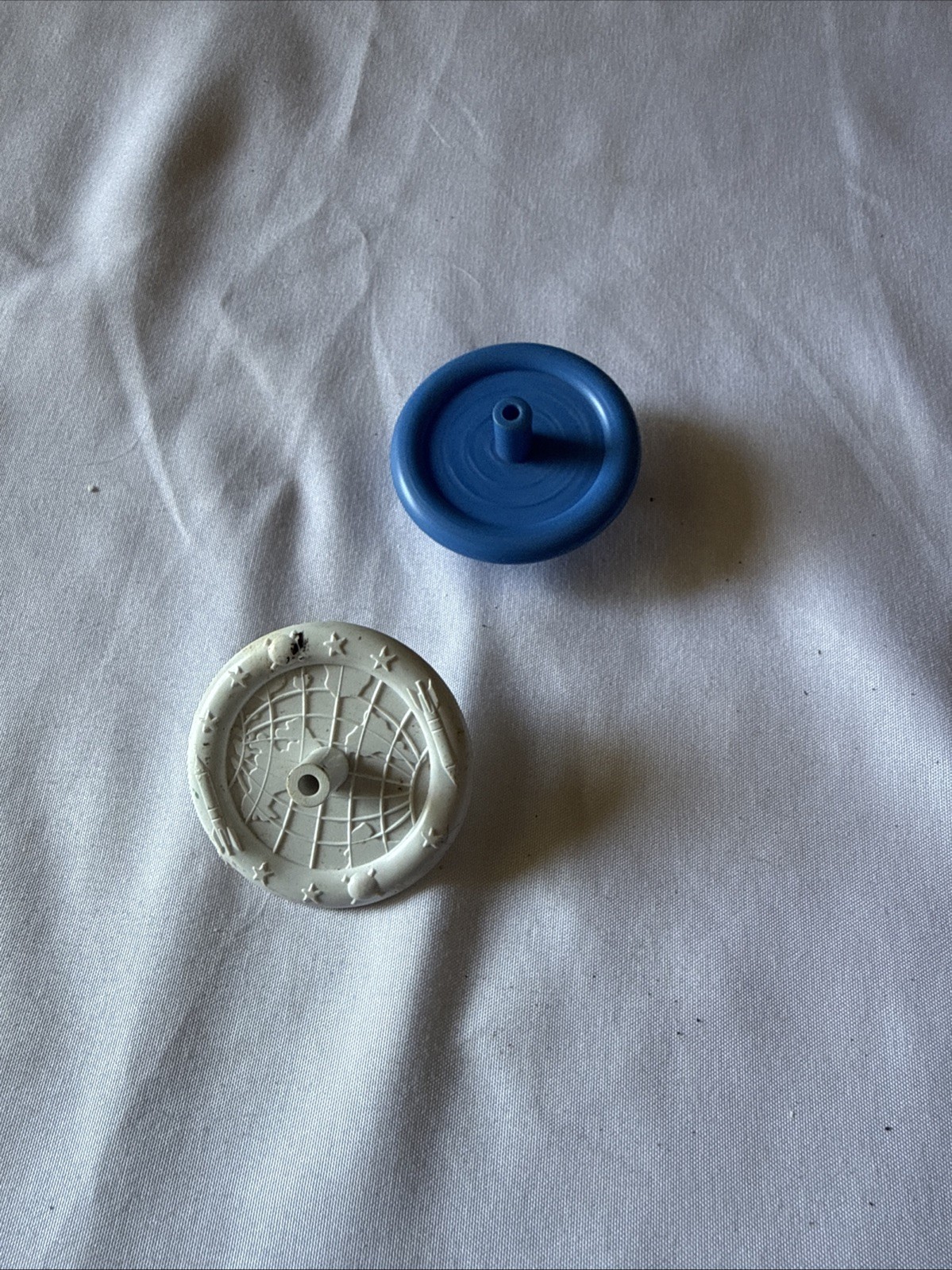 Two Vintage Riverside Iowa Centennial People’s Bank Toy Tops July 0,21,22, 1972!