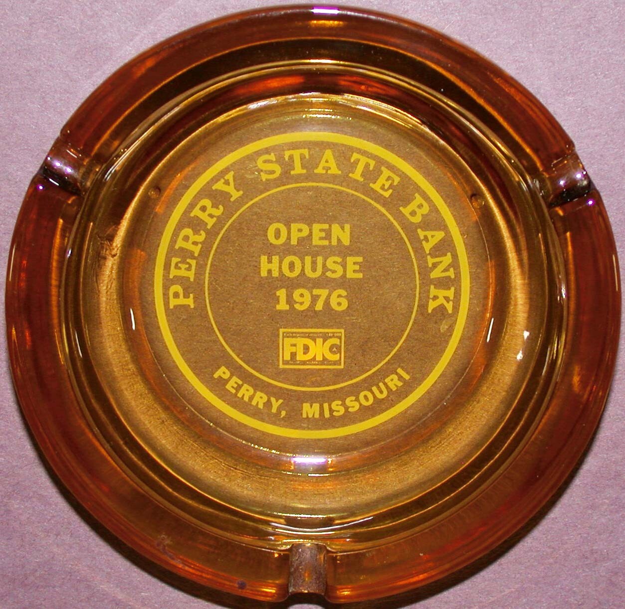 Vintage glass ashtray PERRY STATE BANK Open House 1976 Perry Missouri n-mint+