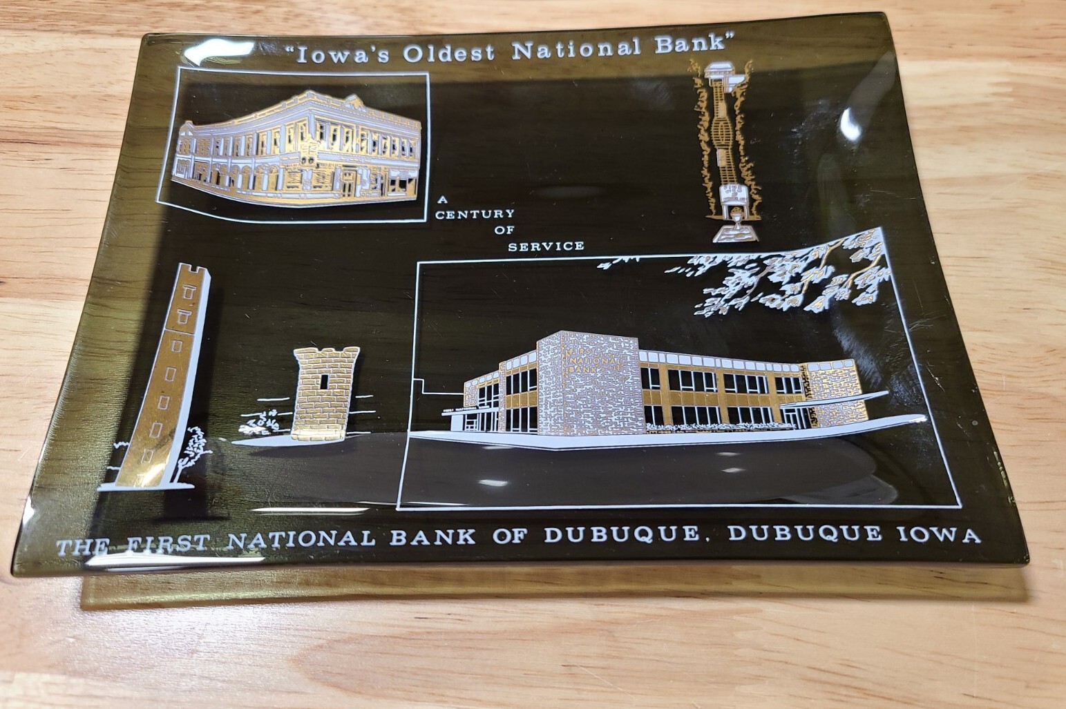 First National Bank of Dubuque Tray 5″ x 7″ Advertising Piece Iowa’s Oldest Bank