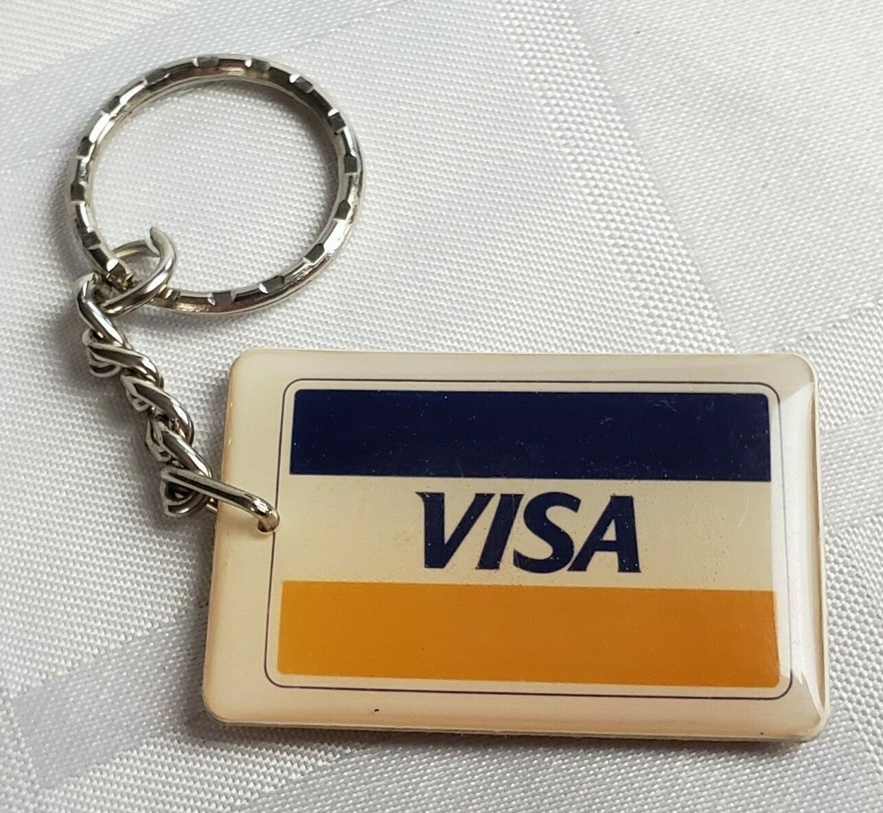 1970’S VISA BANKING ADVERTISING KEYCHAIN ORIGINAL VINTAGE RETRO AD PLASTIC WEAR