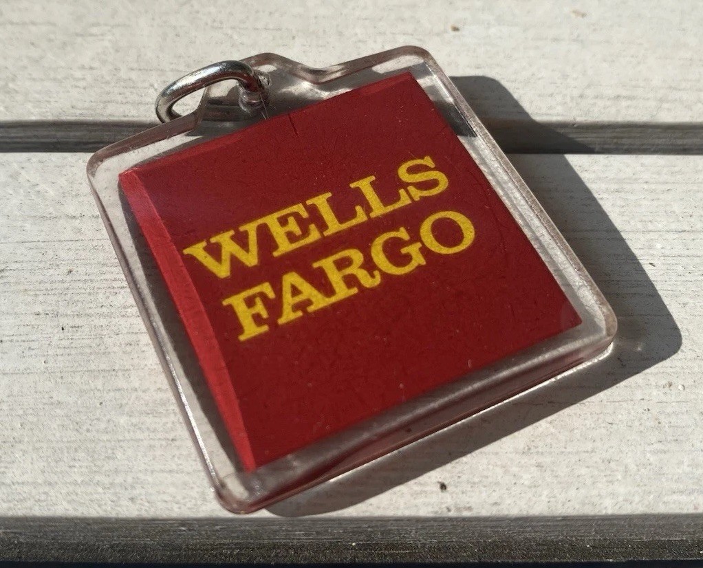 Vintage Wells Fargo Acrylic Keychain – Red & Gold Logo – Retro Bank Memorabilia