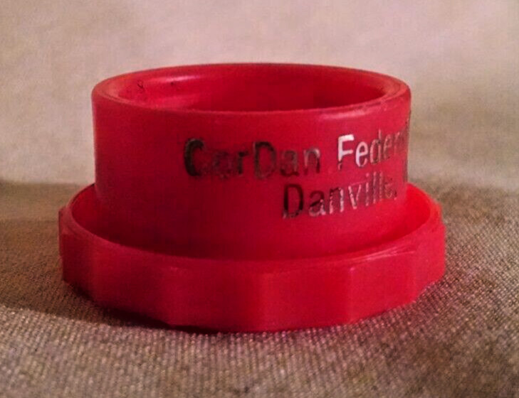 SNAP CAP TOP LOT 2 RED GREEN VERSA PROMO CORDAN FEDERAL CREDIT UNION DANVILLE VA