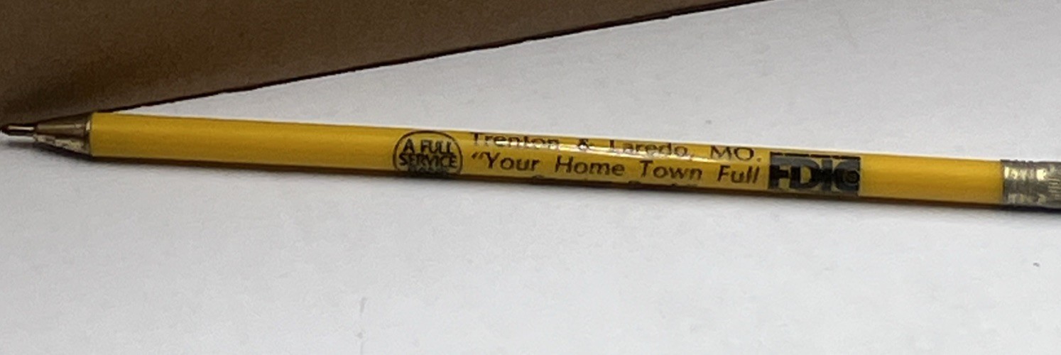 Vintage Trenton Trust Company “Your Home Town Full Service Bank” Trenton MO Pen
