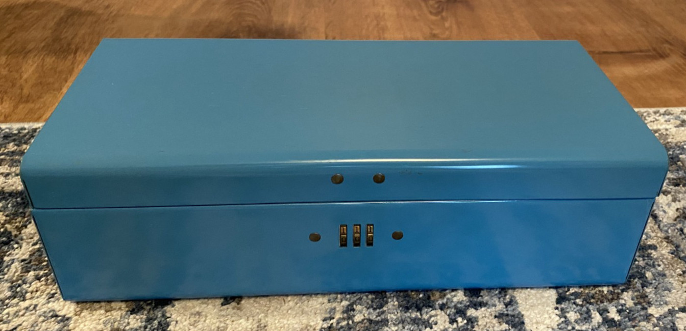 New York Life Insurance Company Blue Metal Combination Safe Security Box w/combo