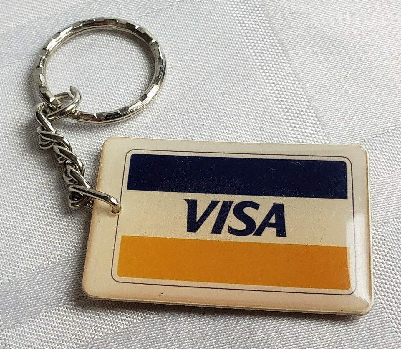 1970’S VISA BANKING ADVERTISING KEYCHAIN ORIGINAL VINTAGE RETRO AD PLASTIC WEAR