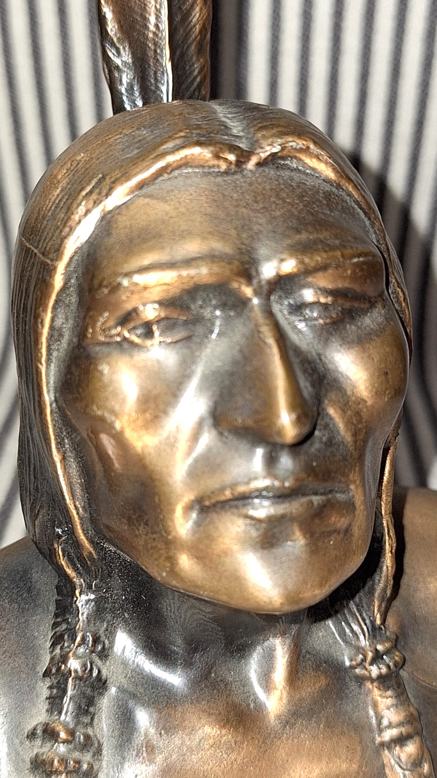LOT OF 2 SET VTG SHAWMUT BANK OF BOSTON NATIVE AMERICAN INDIAN BOOKENDS BANKS