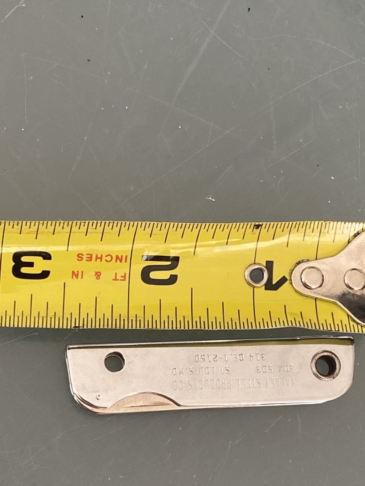 Vintage BASSETT 81 stainless Valley Steel St. louis pocket knife/screwdriver