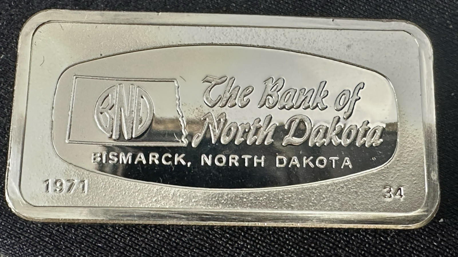 1971 Franklin Mint BANK OF NORTH DAKOTA Bismarck STERLING 2 oz SILVER Bar INGOT
