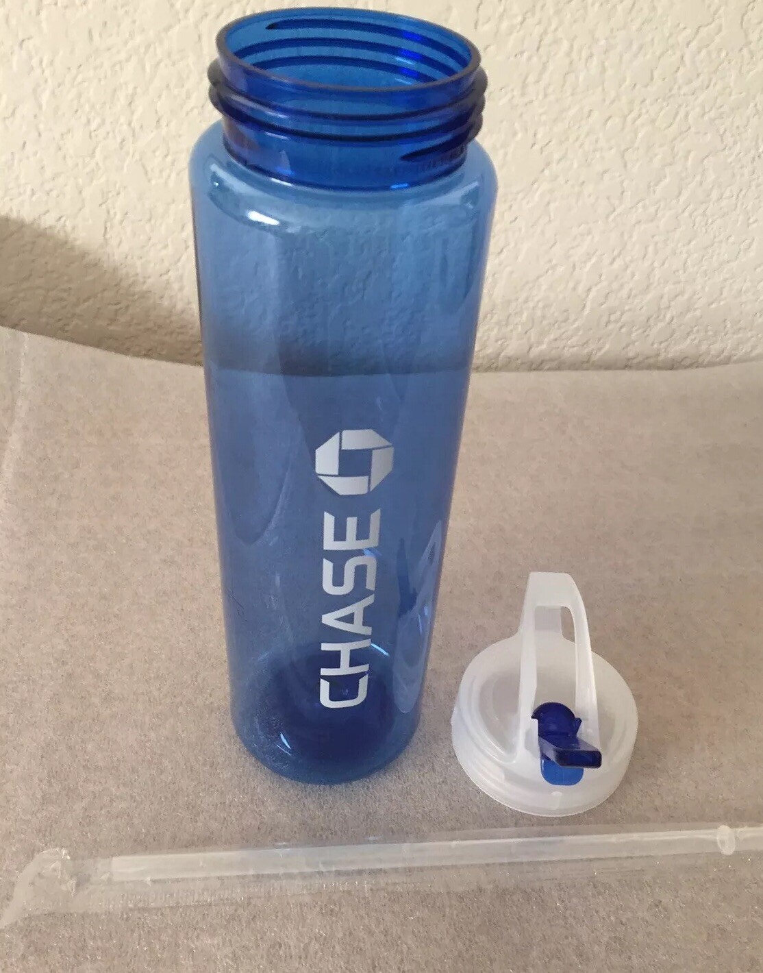 New CHASE BANK Light Blue Plastic Water Bottle With Flip Straw