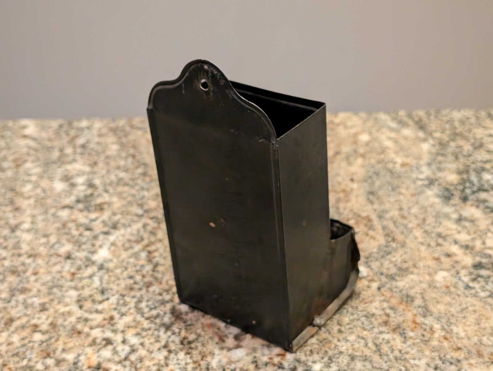 Vintage Middletown State Bank Advertising Match Holder Connecticut 6″ Tall Tin
