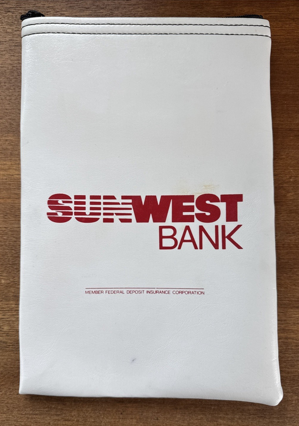 Vintage SunWest Bank White Vinyl Zipper Closure Deposit Bag 5.5″ x 10.5″ B
