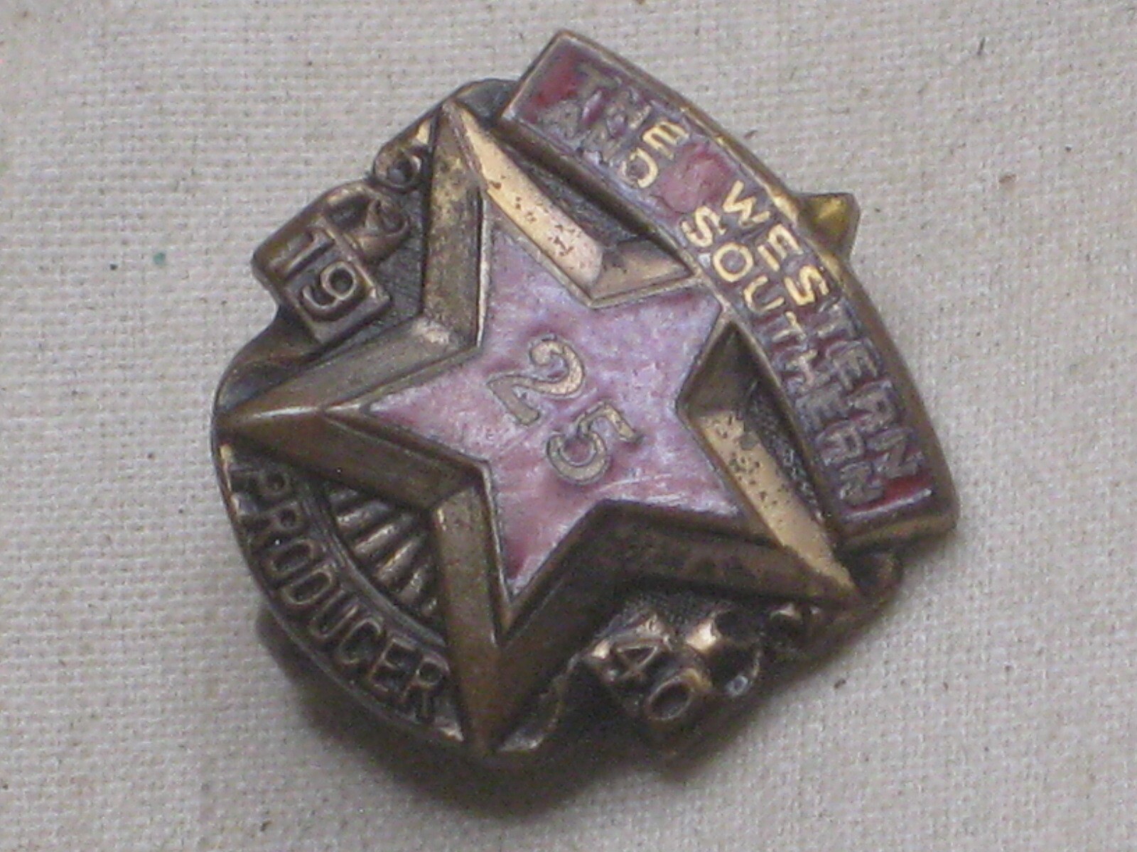 vintage WESTERN SOUTHERN PRODUCER 1940 25 Star pin small brooch Gordon Miller