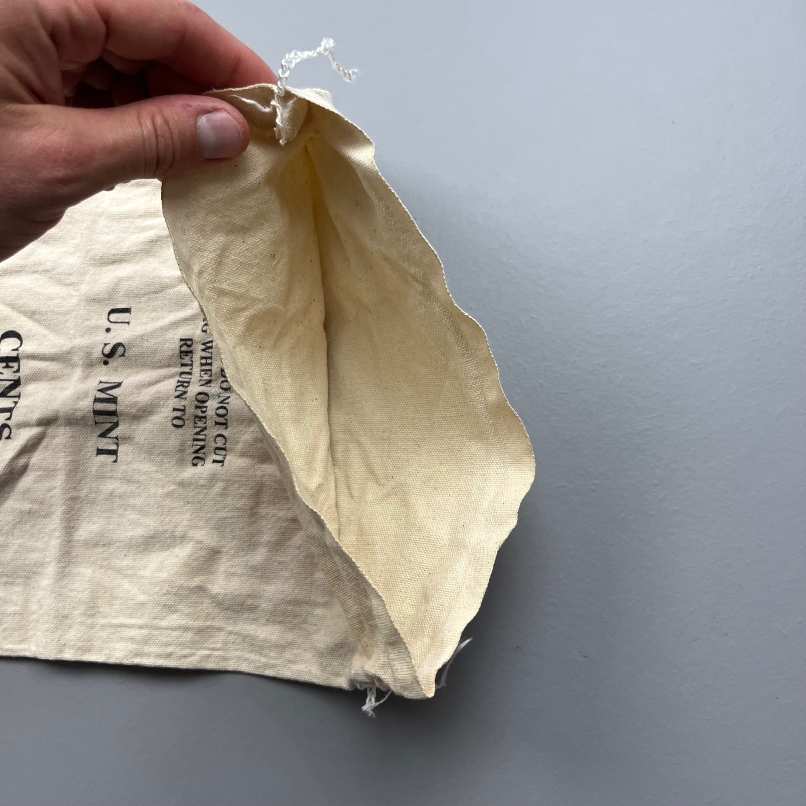 US Mint Coin Bag Unisex OS Cream Canvas $50 Cents G.I.D.C. Vintage Money Pouch