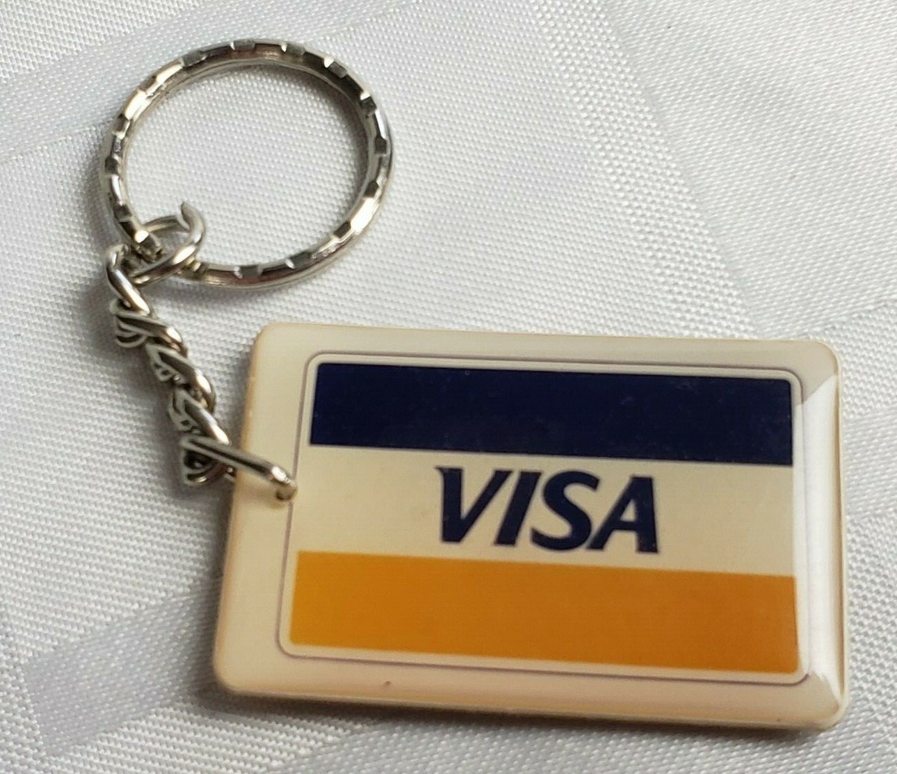 1970’S VISA BANKING ADVERTISING KEYCHAIN ORIGINAL VINTAGE RETRO AD PLASTIC WEAR