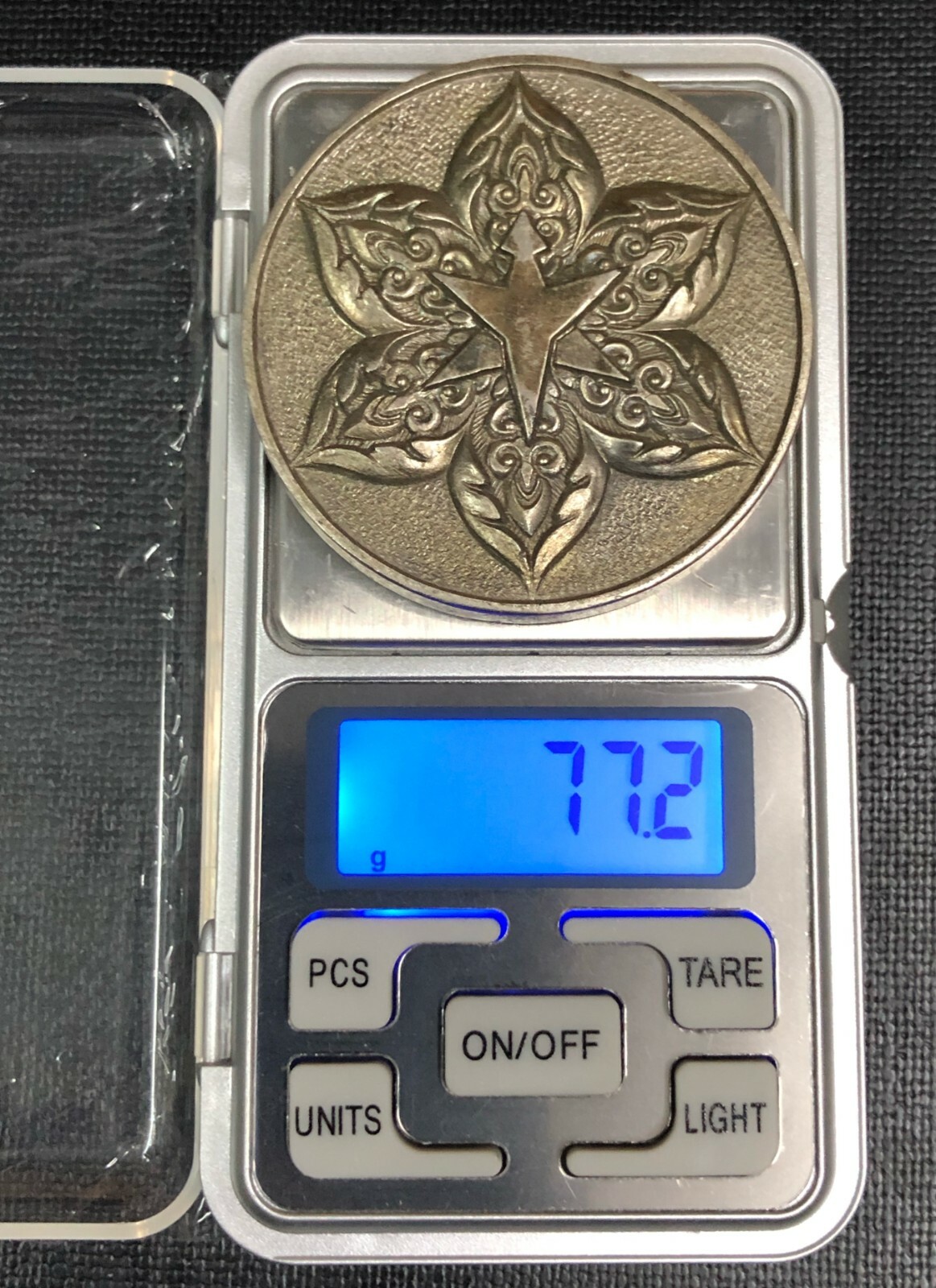 Ehime Savings Campaign 1965 Coin Medal Dry Leaf Prefecture Pattern Collectible
