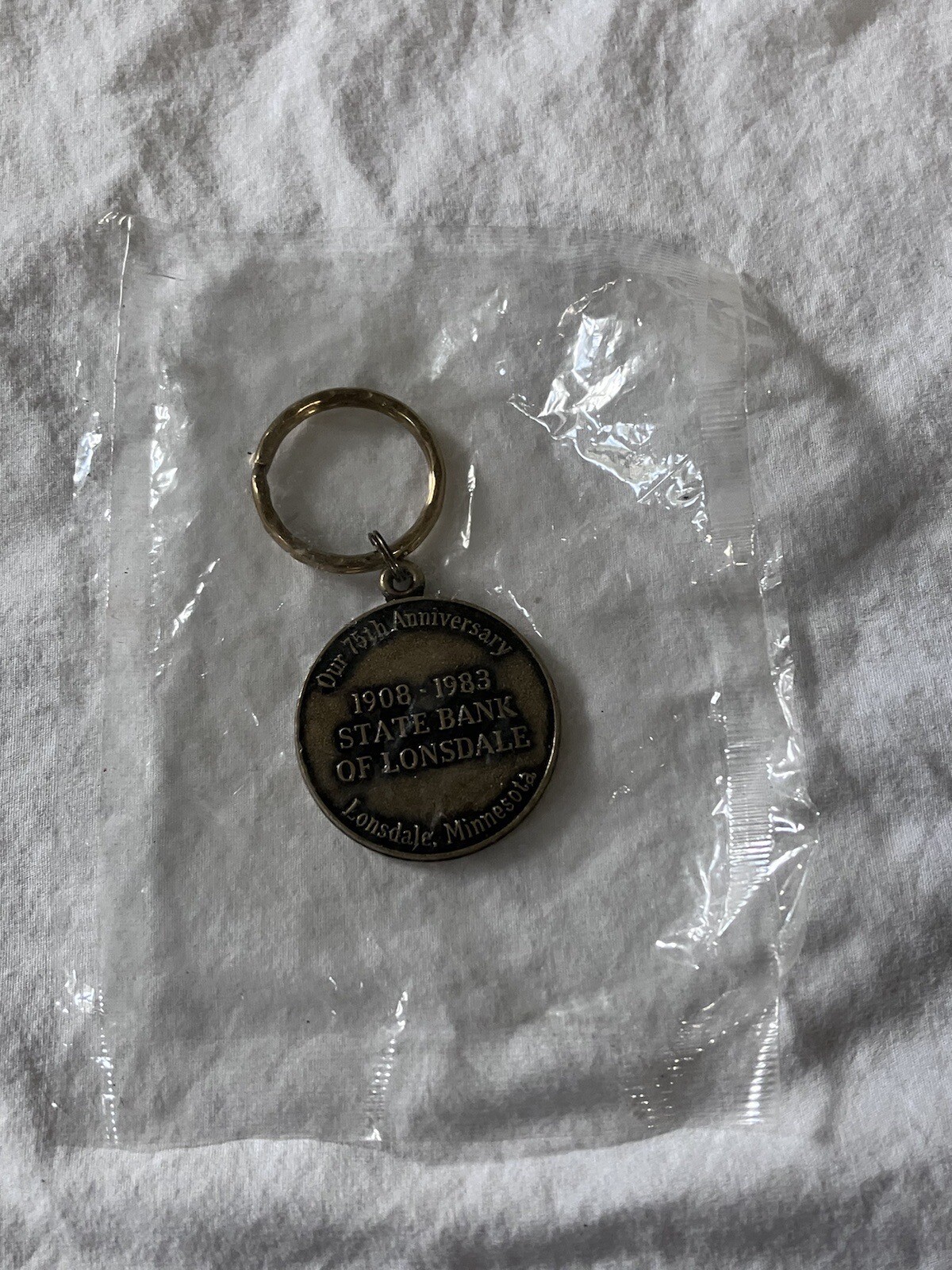 Vintage 1983 State Bank of Lonsdale Minnesota Keychain NIP Premium Advertising