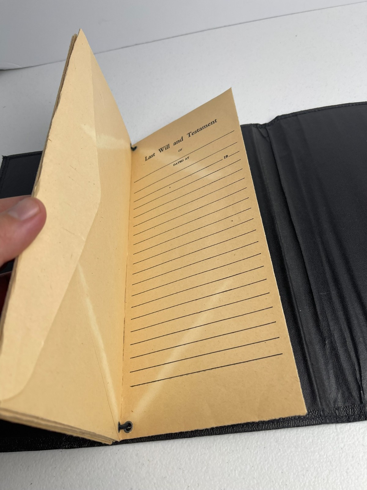 New York Life Insurance Company – Valuable Papers holder