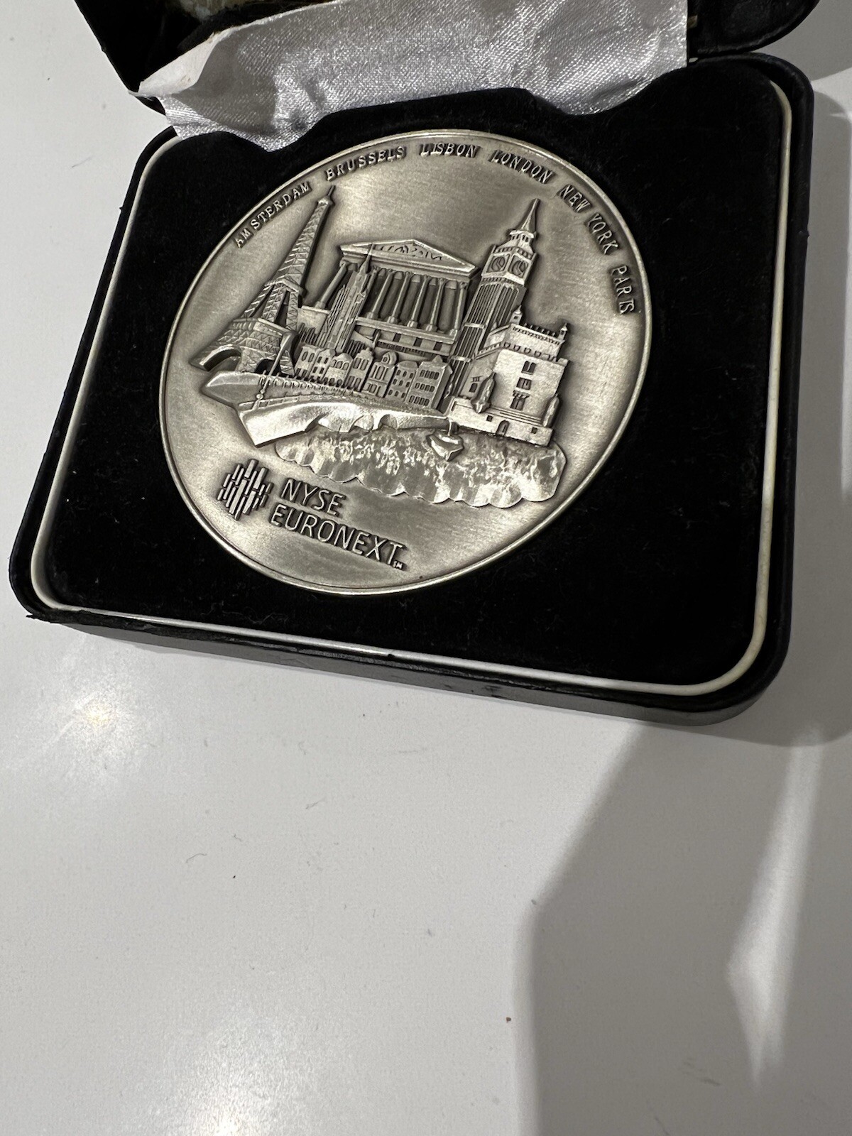 NYSE KNOP IPO. Knutsen Offshore Shipping Original Listing Medallion