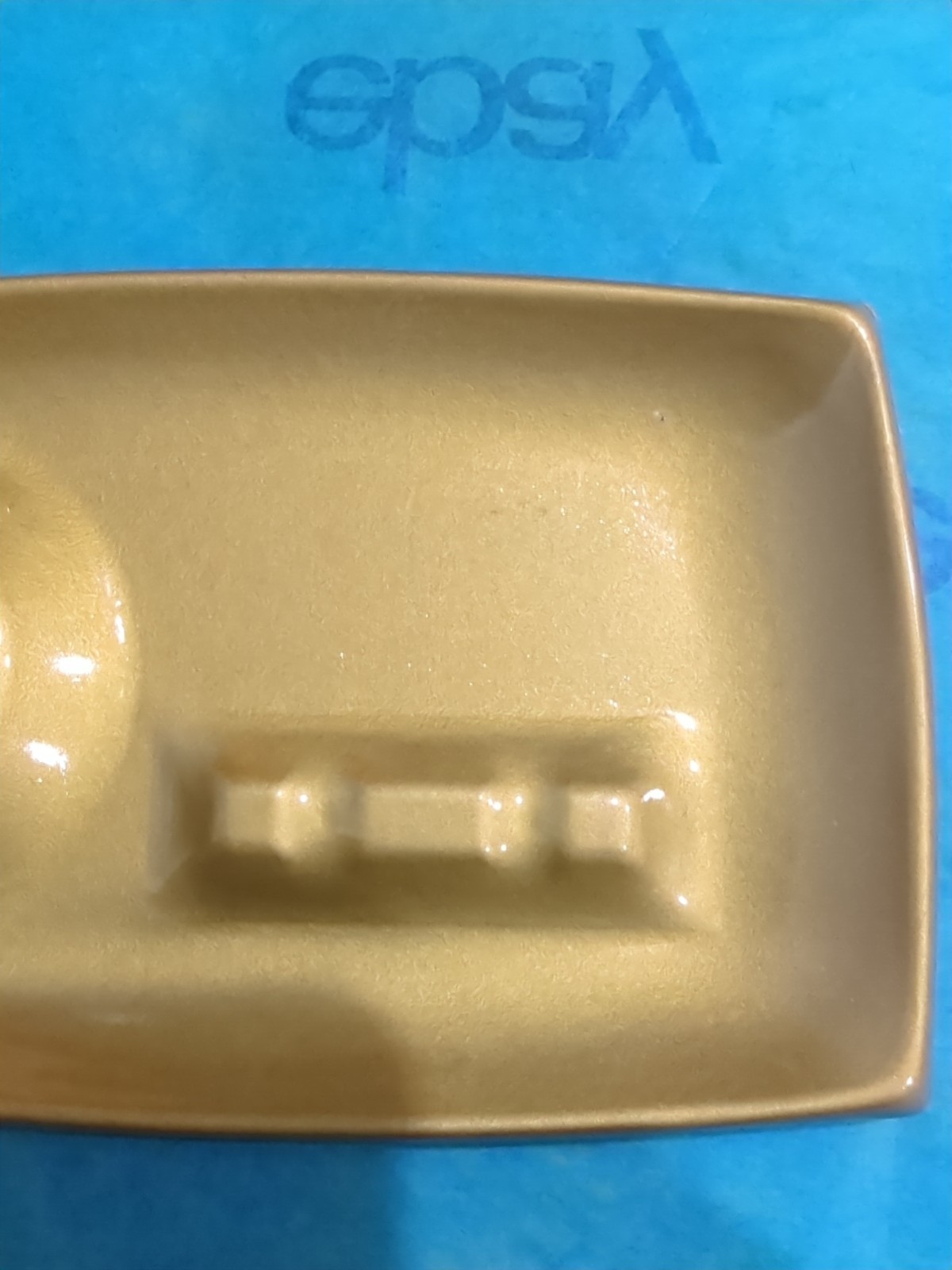 Vintage Hazelton National Bank advertising ashtray Pennsylvania Gold Color Metal