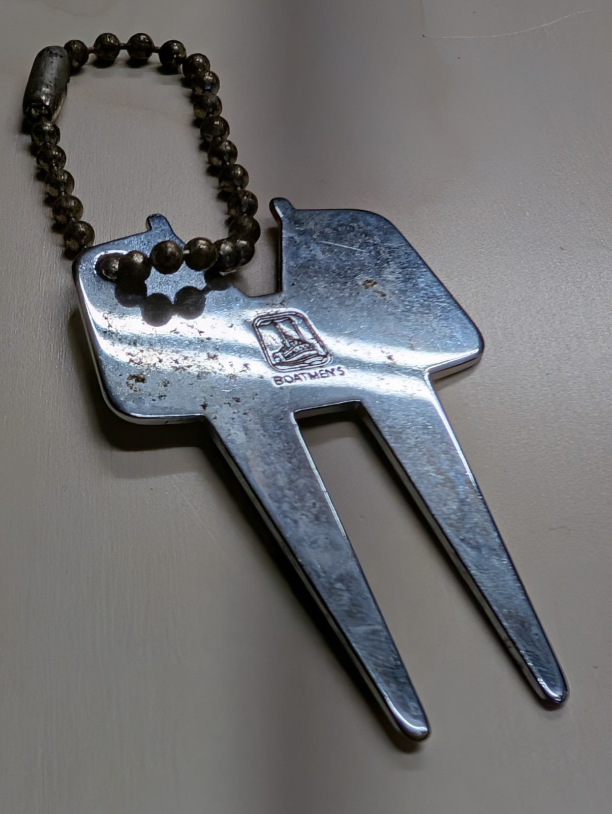 Vintage Golfaide Boatmen’s 2.25″ Metal Golf Divot Repair Tool Keychain – USA