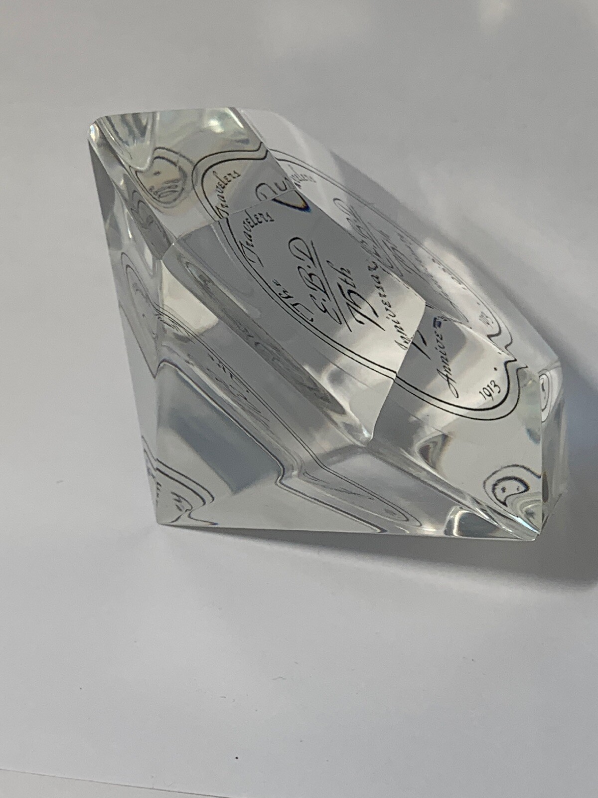 VTG 1988 TRAVELERS 75th ANNIVERSARY EBD Prism PAPERWEIGHT 10 Yrs Service Award