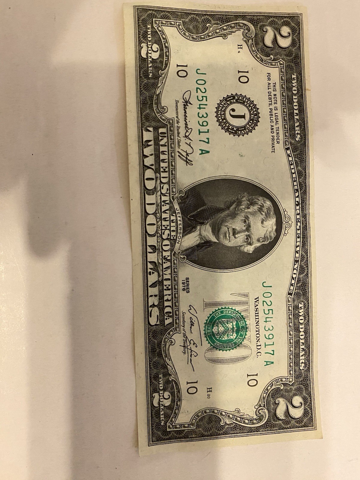 $2 Bill. Perfect Condition. Not Circulated. Crisp and new. JO2543917A Four 10s.