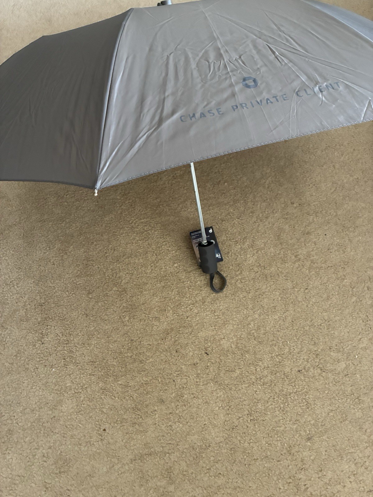 New Authentic Chase Bank PRIVATE CLIENT Umbrella! Very Rare Item!