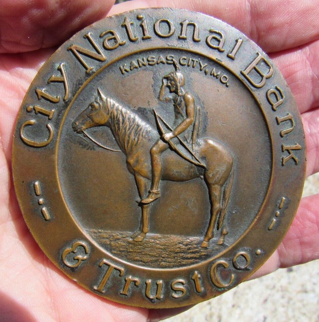 VINTAGE ORIGINAL 1947 KANSAS CITY NATIONAL BANK BRONZE INDIAN PAPERWEIGHT
